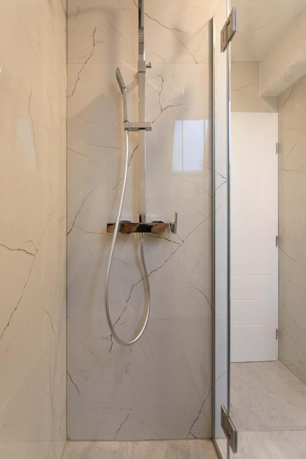 자그레브 Design 1Bdr Loft Near Kvaternik Square 아파트 외부 사진